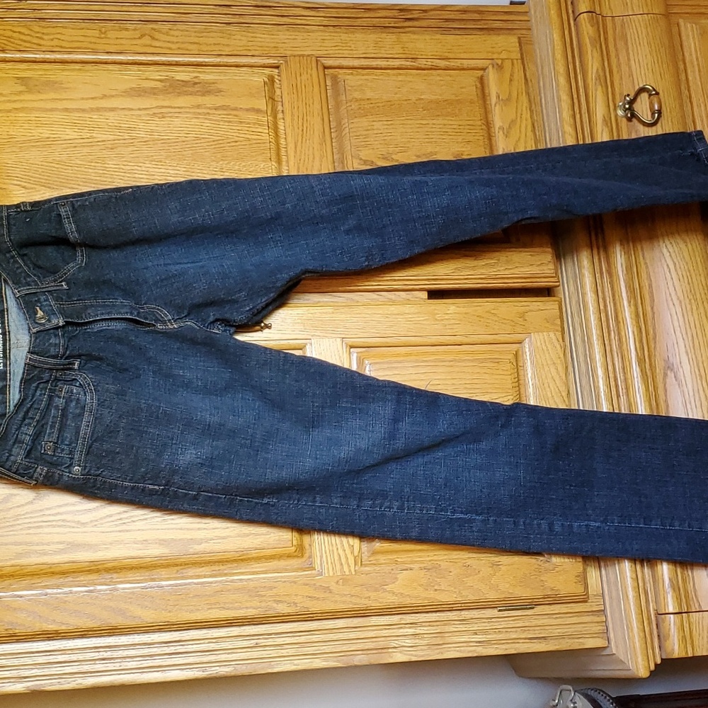 Signature Levi jeans 32x34